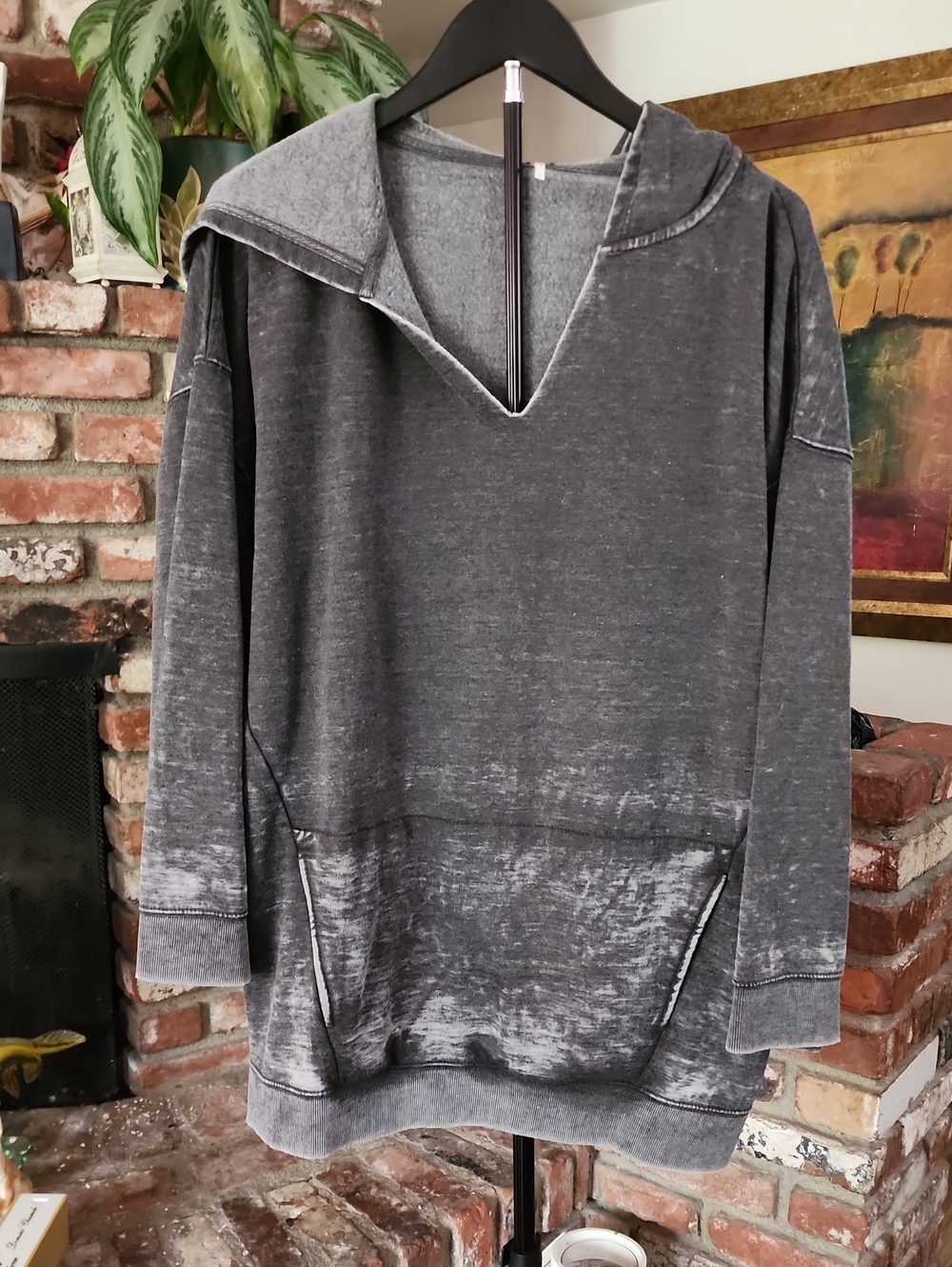 Free People Washed Charcoal Hoodie Oversized Sweatshirt Kangaroo Pocket Size S - Picture 1 of 9